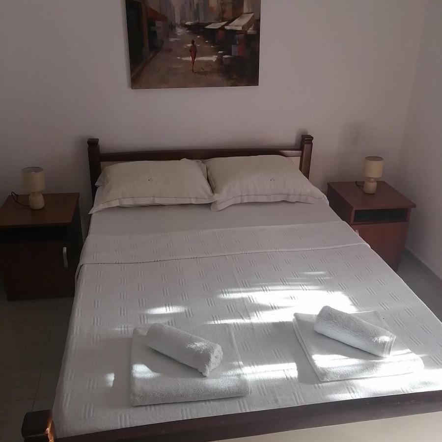 Apartments Muhar Sveti Stefan Eksteriør bilde